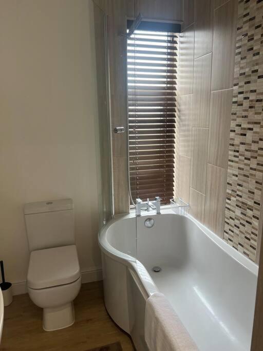 Apartment Comfortably Furnished 2 Bedroom In *