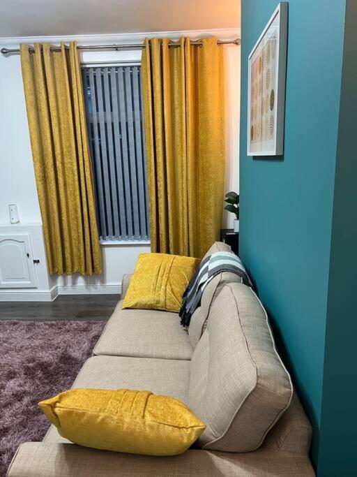 Apartment Comfortably Furnished 2 Bedroom In