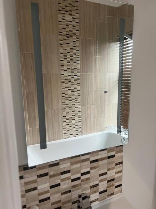 Comfortably Furnished 2 Bedroom In *